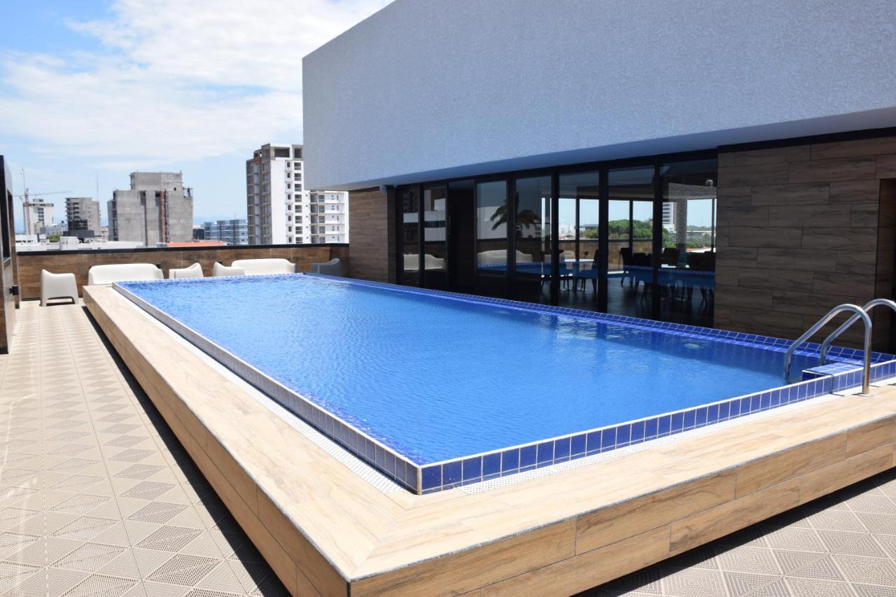 Tryp By Wyndham Santa Cruz Otel Santa Cruz de La Sierra Dış mekan fotoğraf